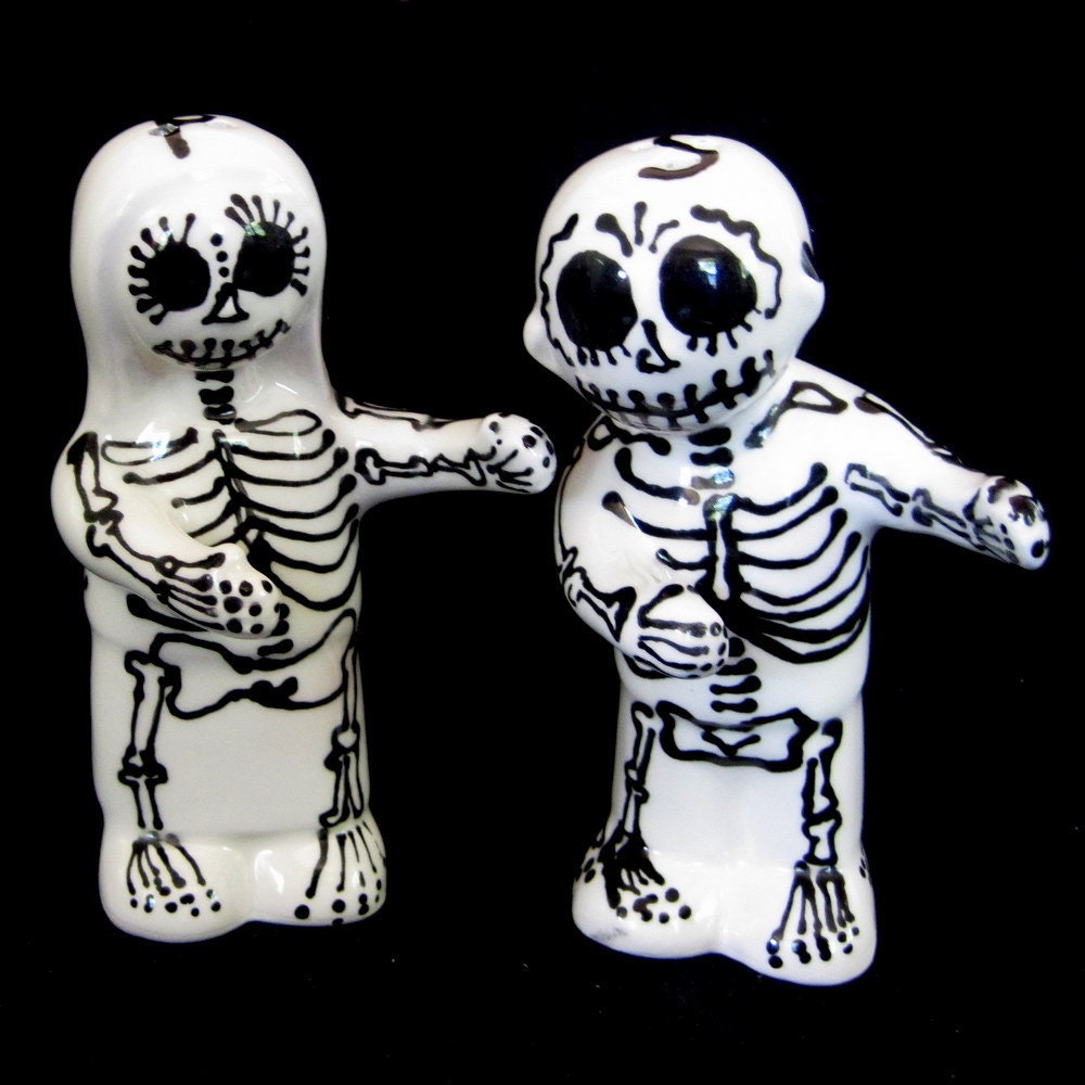 Skeleton Salt & Pepper Shakers or Caketoppers