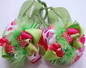 boutique FUNKY fun pink green POP pair of flip flop sandals