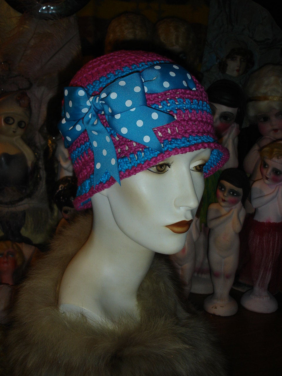Womens  crochet Flapper Skullcap Hat Fuschia and Turquoise Cotton