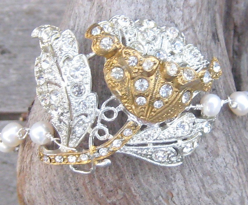 Pearl tulip cuff