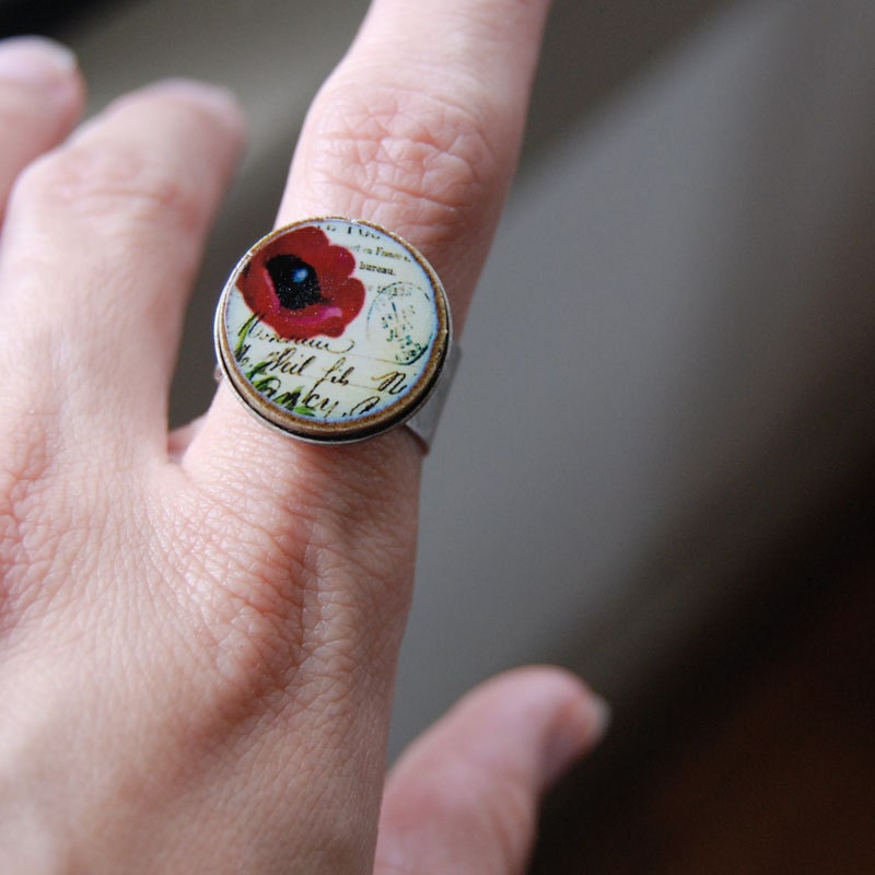 Red Poppies ring