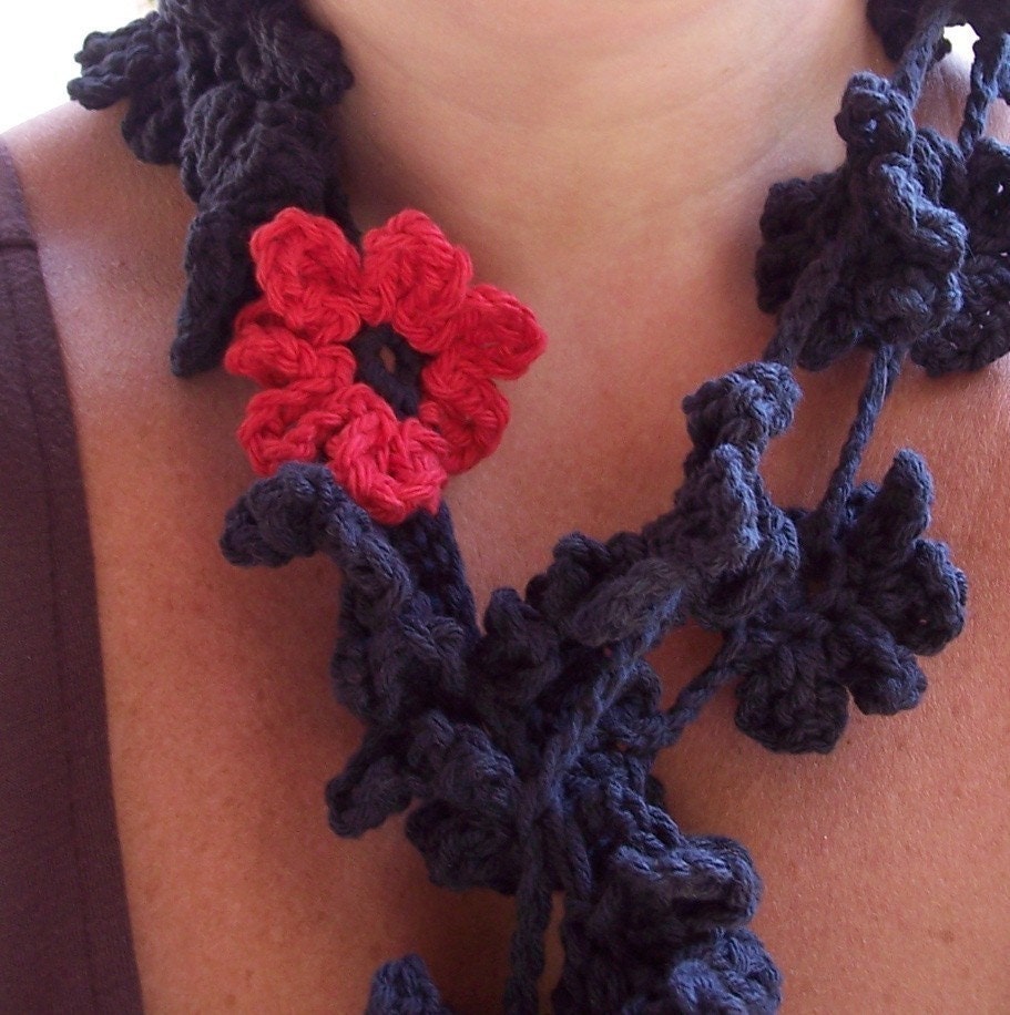 Midnight Poppy Necklace
