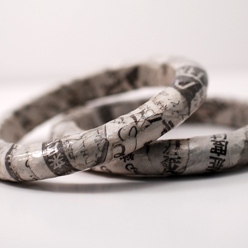 Eco-Friendly Bangle Bracelet - Recycled Japanese Newspaper