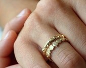 14k gold Branch Pebble set