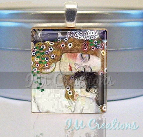 Scrabble tile pendant - Klimt Mother and Child (OL104)
