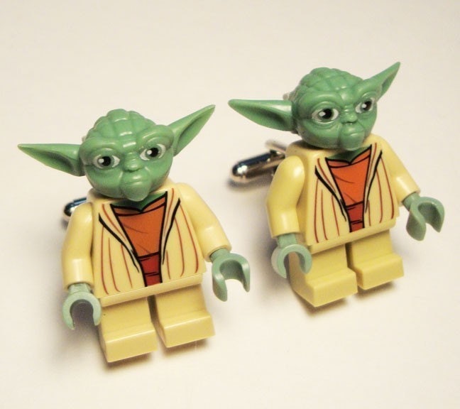 Full body Star Wars Yoda silver toned cufflinks