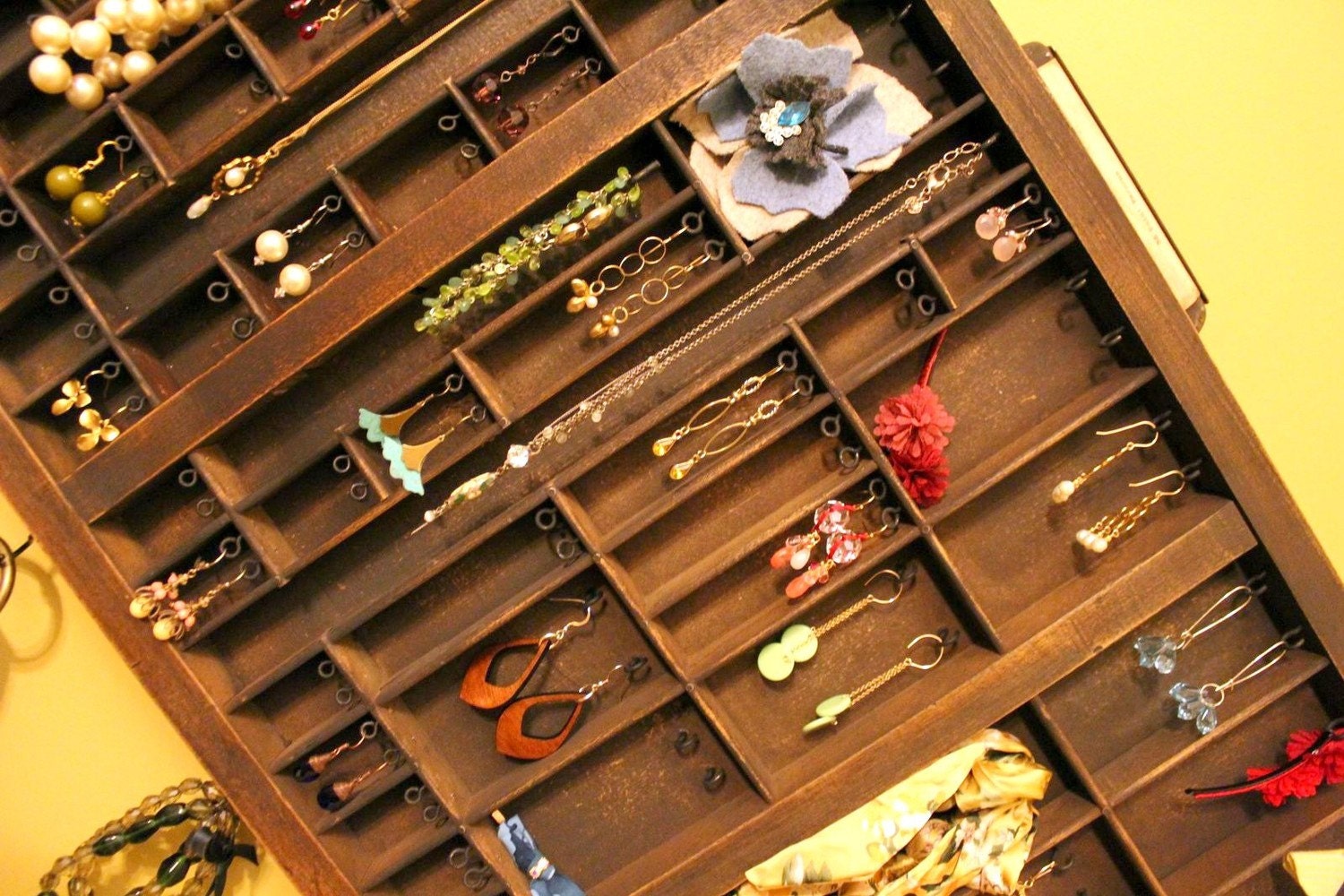 Jewelry Hanger Display