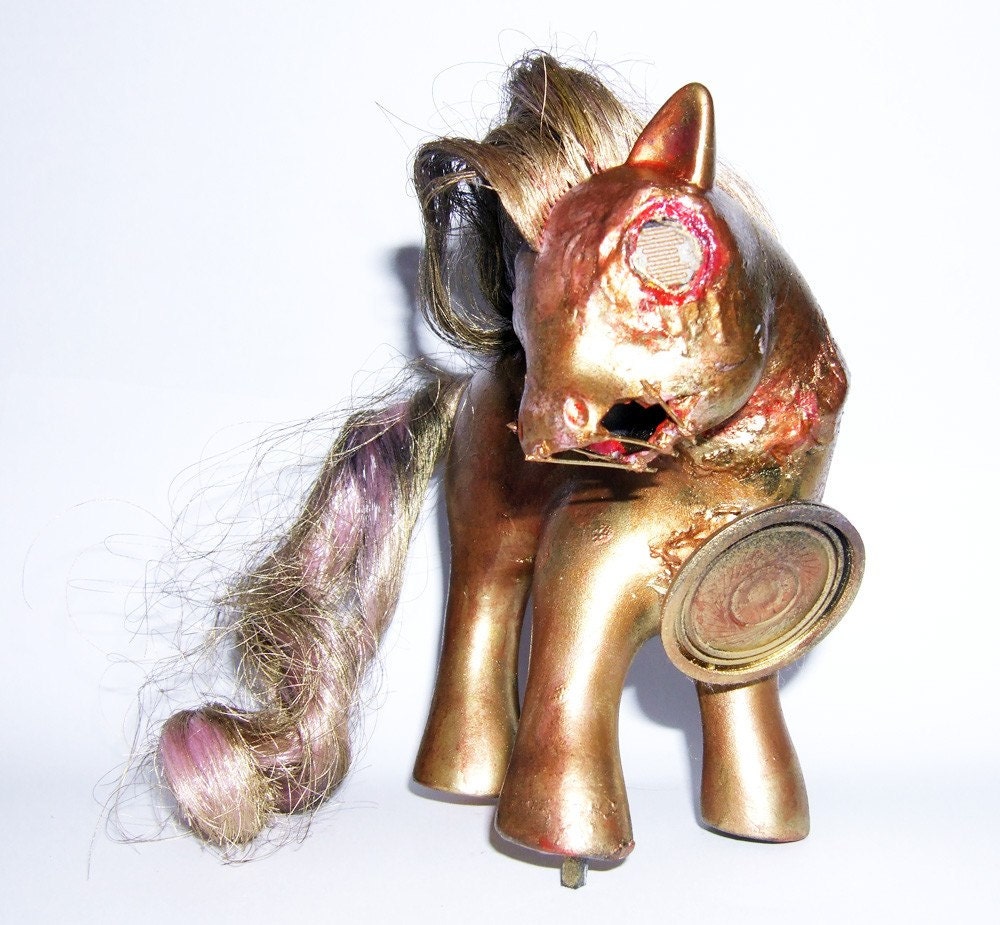 The Amazing Screaming Maurice - a my dead little pony theremin steampunk zombie creature