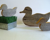 Reclaimed Barnwood Folkart Ducks Decoys
