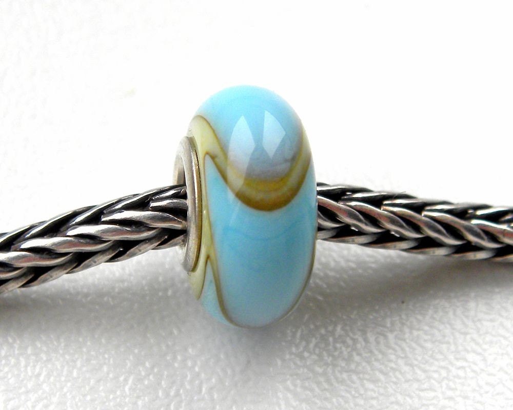 Sky Blue Banana Yellow Armadillo - Mees and Merel European bracelet bead with sterling silver core