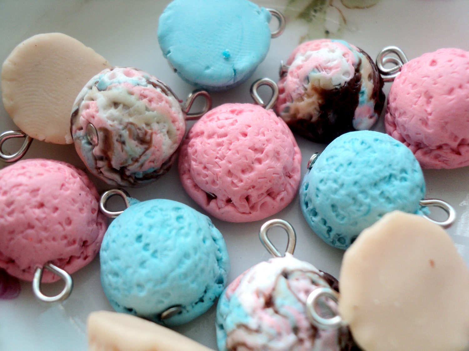 6pcs Assorted Flavors Ice cream scoop charms