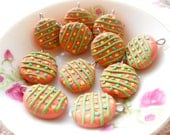 8 Checkered Glazed Cookies - Minty Peach