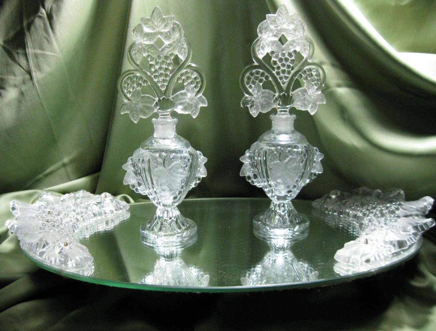 Vintage Art Deco Crystal Vanity Set