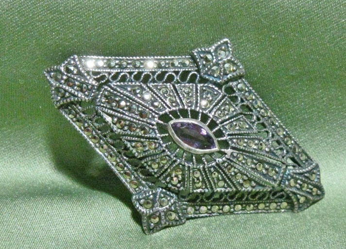 Vintage Sterling Silver Marcasite Brooch