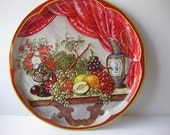Large Vintage Round Daher Decorative Ware Berry Red Fruit and Floral Tin Serving Tray