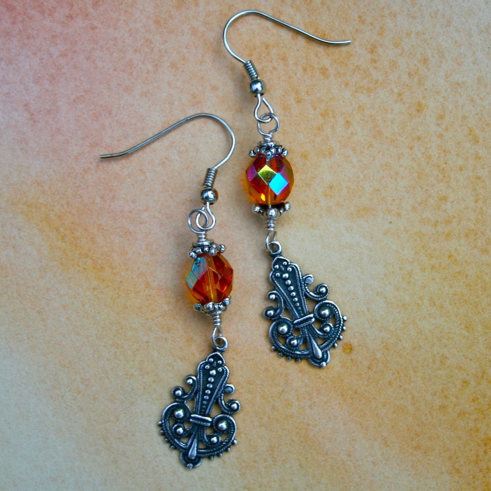 Glittery topaz earrings