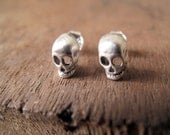 SKULLS // Sterling silver studs