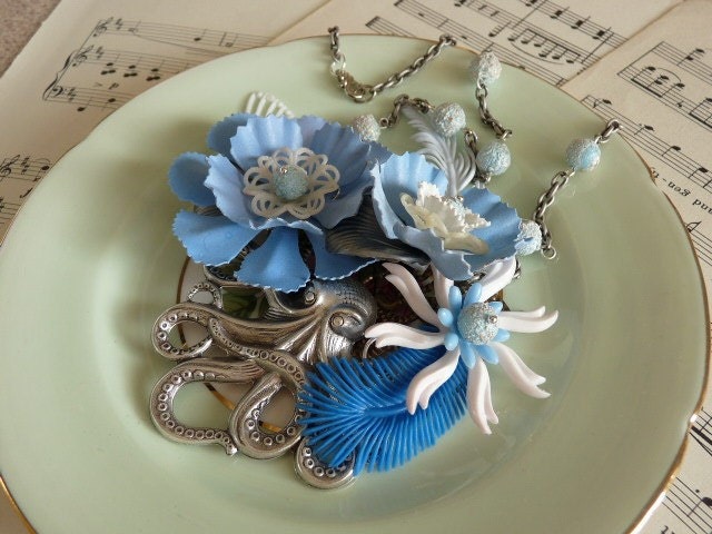 Octopus necklace octopus stamping  vintage enamel flowers divers wedding Down At the Bottom of the Deep Blue Sea