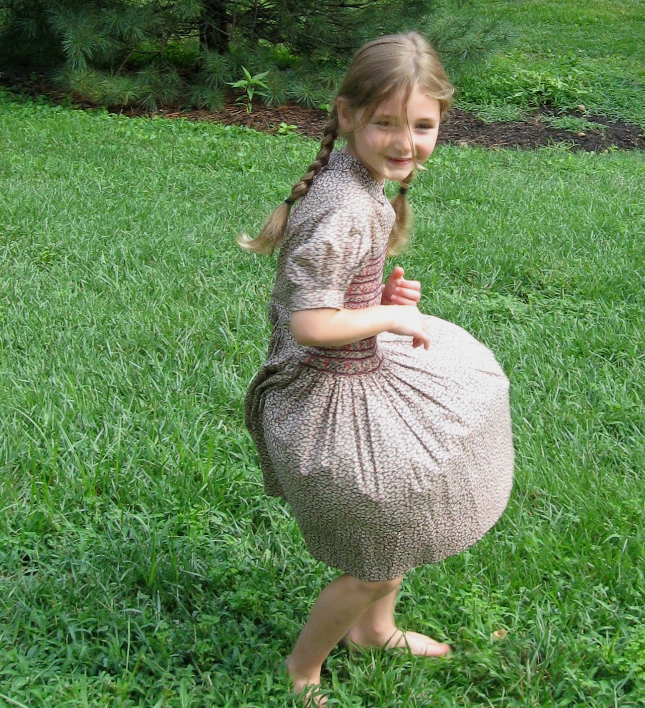Vintage SMOCKED  CALICO DRESS 1950/60s