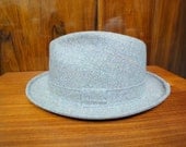 Vintage 1950s Stingy Brim Fedora, Mens Hat Gray, Beige, Herringbone Plaid