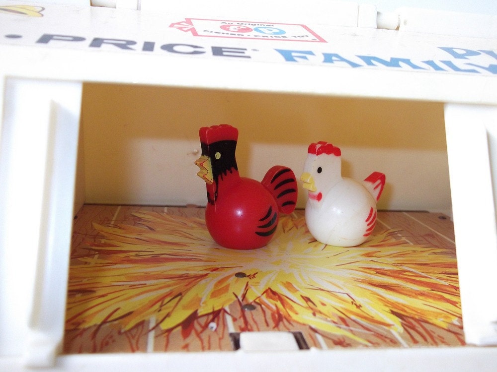 Vintage Fisher Price Barn Farm Silo Little People