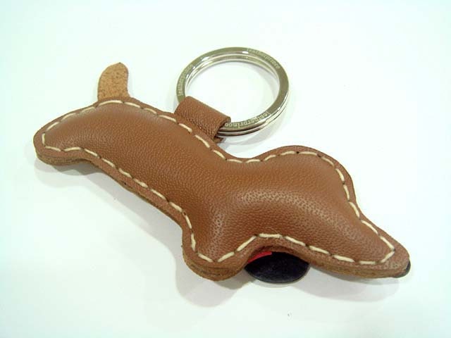 Jemma the dachshund Leather Keychain ( Brown )