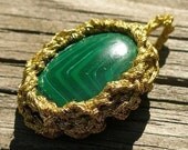 Immediate Download - PDF Crochet Pattern - Bezel -  Crocheted Pendant for Necklace - Immediate Download