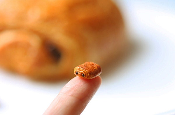 Dollhouse Miniature Food - Pain Au Chocolat Pastry 1/12 Dollhouse Scale