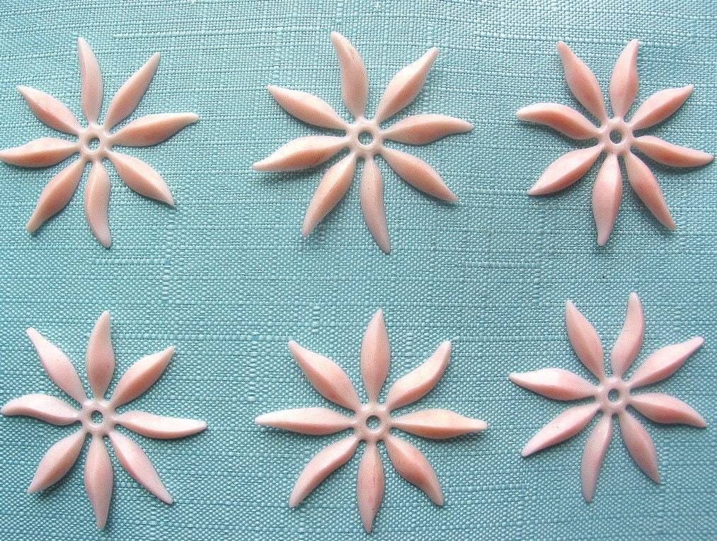 Vintage Pink Plastic Flowers (4)