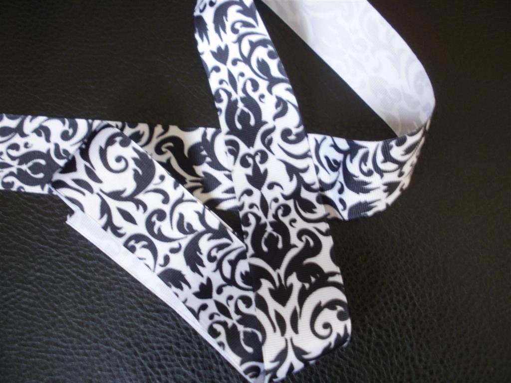 DAMASK RIBBON BLACK on White Background 3 Yd lengths of 1-1/2 inch ribbon