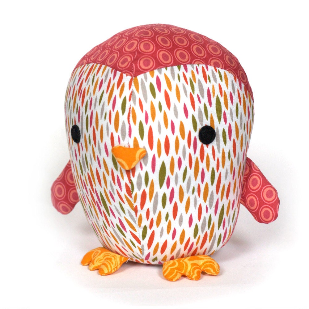 Cute Penguin soft toy Pattern - PDF
