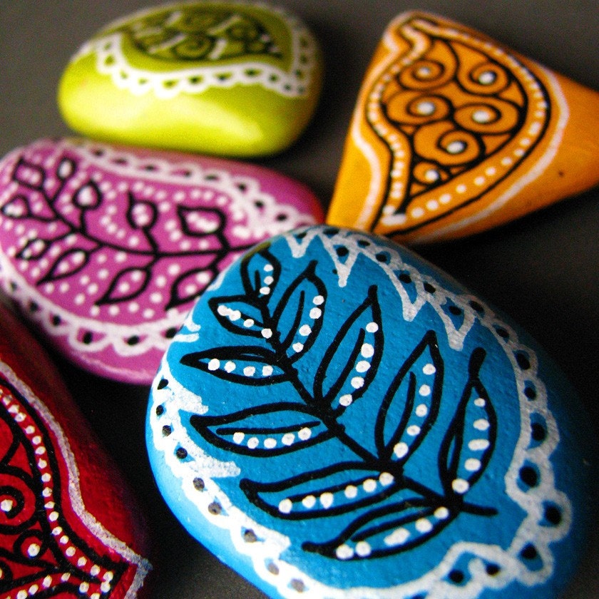 Painted beach pebbles magnets - set of 5 colorful magnets