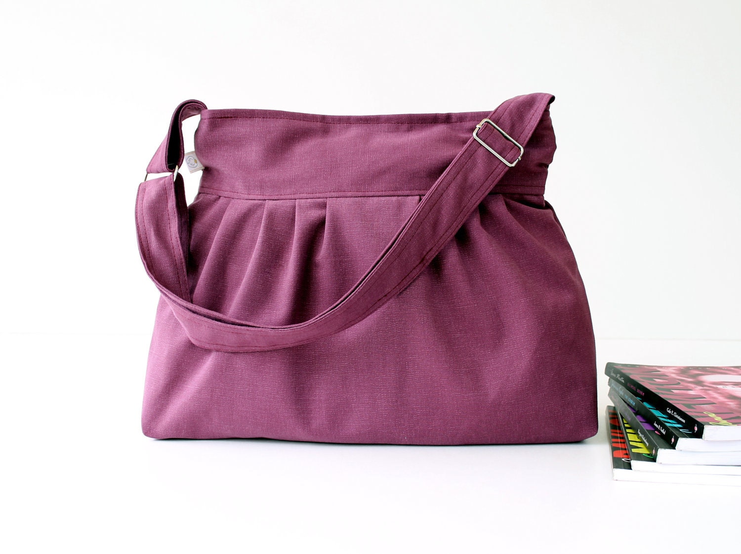 Purple Plum Canvas Pleated Bag - adjustable strap with ZIPPER closure - Messenger Bag - All seasons - Cotton Canvas - Summer Bag - Large