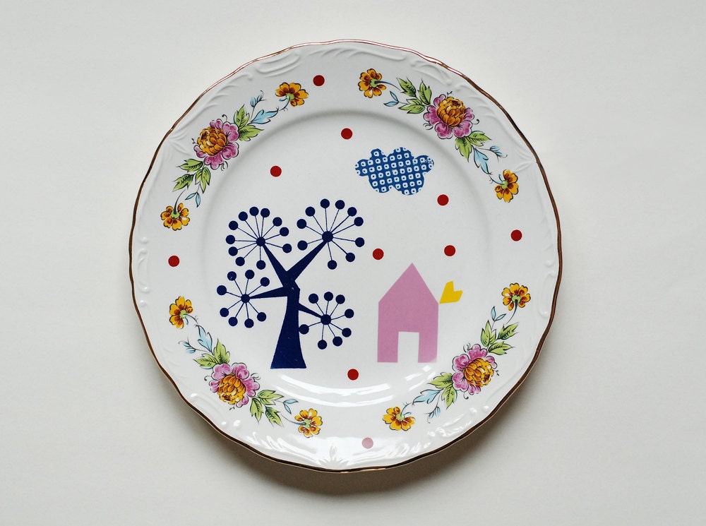 SALE The red polkadot teapot plate
