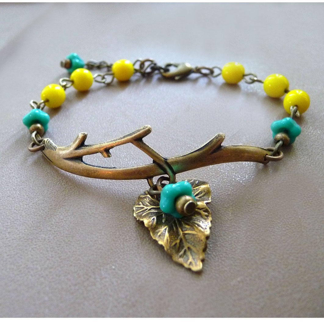 Andreas Garden Pearl Branch Bracelet