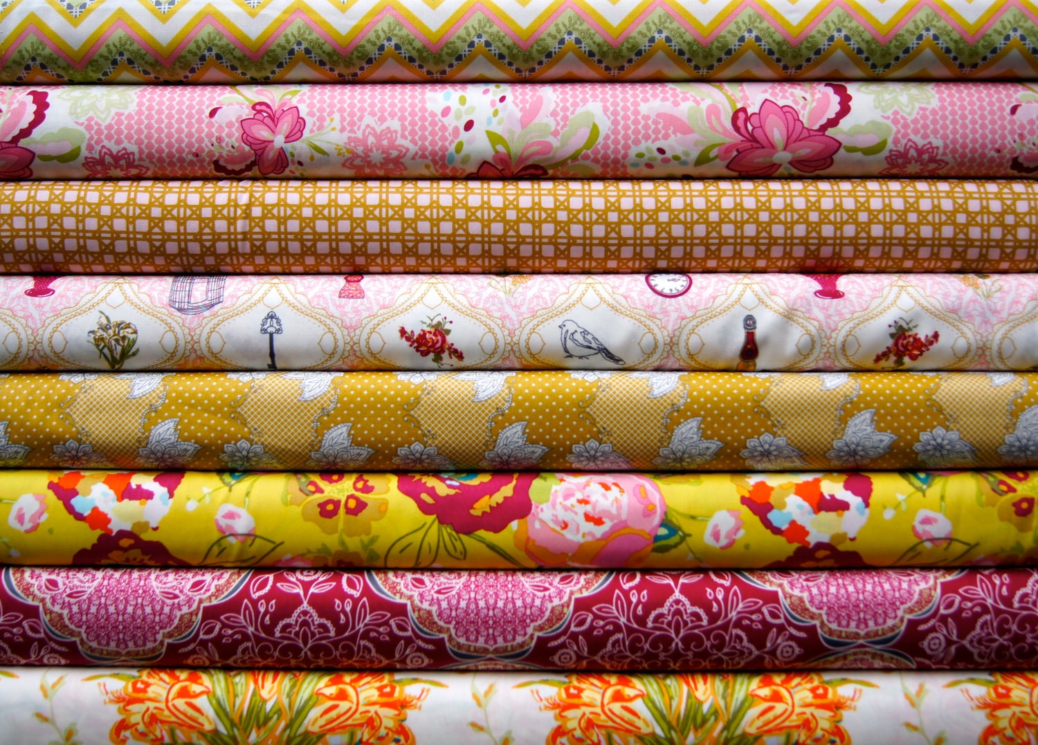 LillyBelle by Bari J, Fat Quarter Set in Warm Sunset