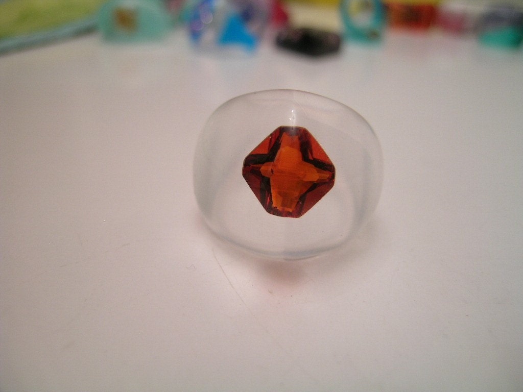 Flame Red Gemstone Floats in Clear Resin Dome Ring, size 6.5
