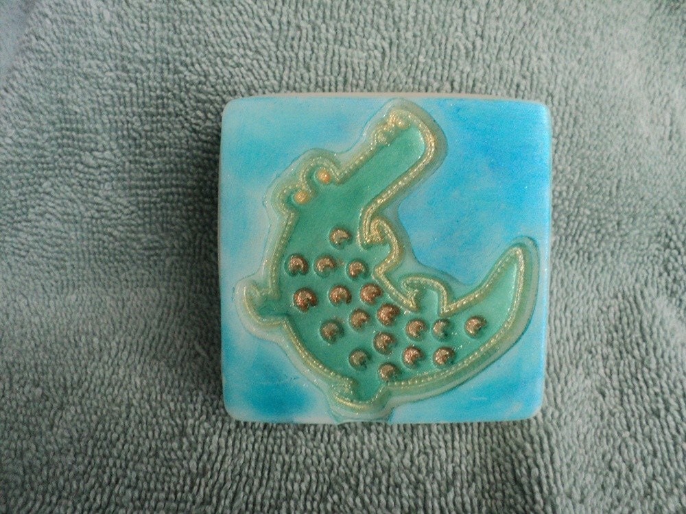 Alligator Soap - Strawberry Scented