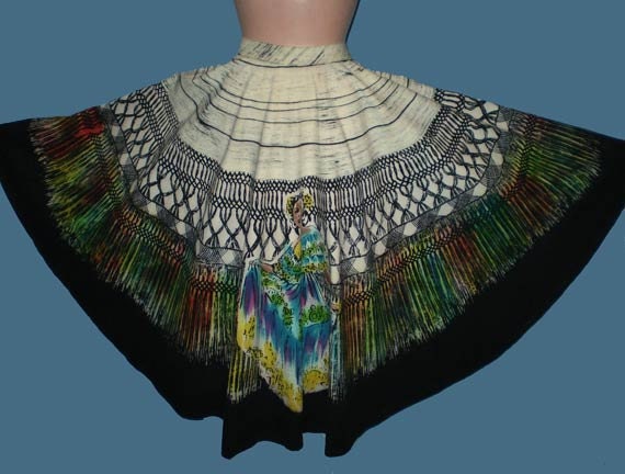 Vintage 50s Mexican Circle Skirt Hand Painted Senoritas M - TheSpectrum