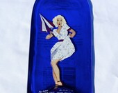 Marilyn Monroe Cobalt Blue Wine Bottle Cheese Board -  Cheese Spreader - Kestrel Pure Platinum