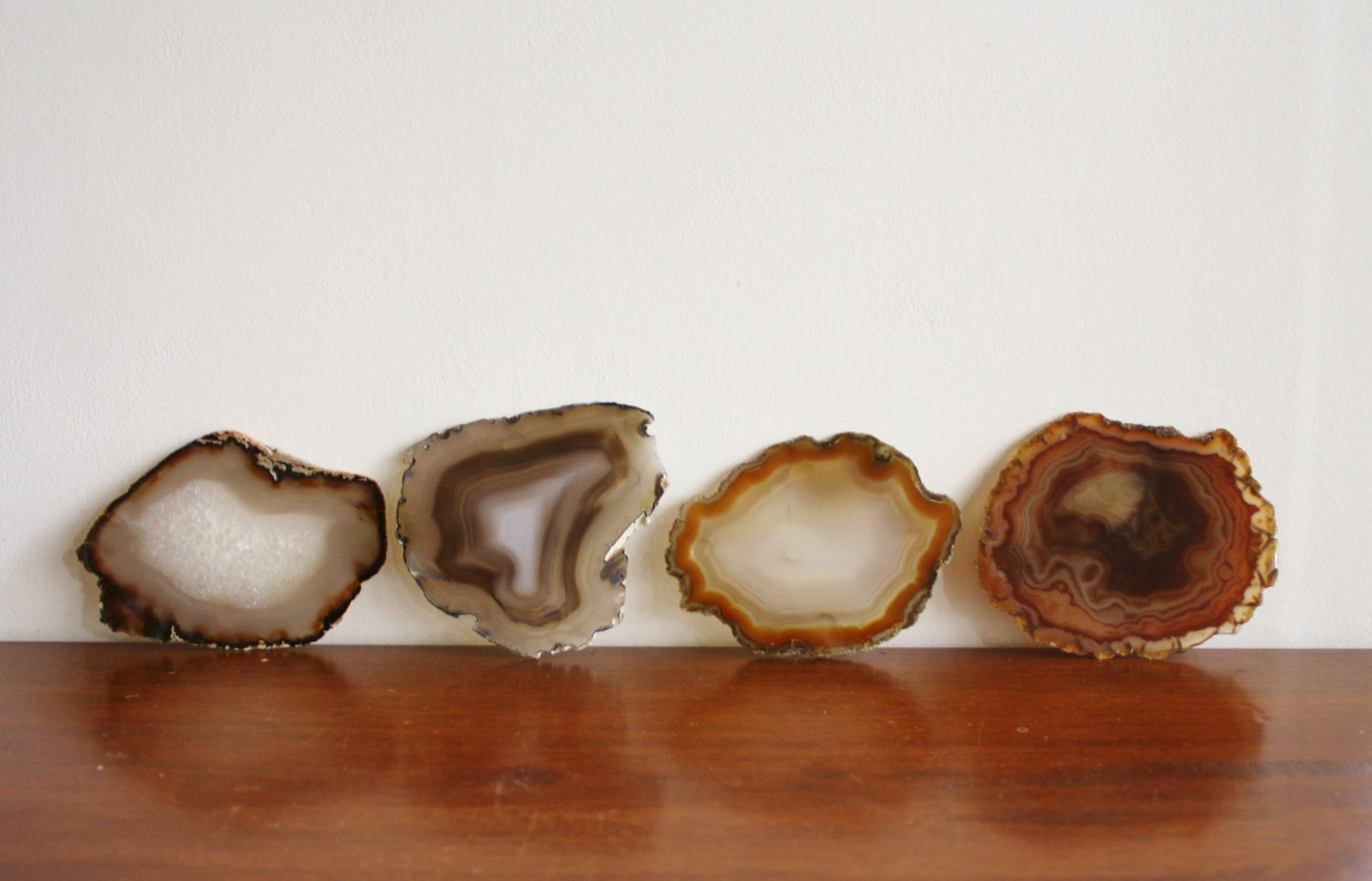 Set of 4 agate coasters, quartz