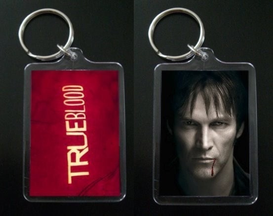 TRUE BLOOD keychain / keyring BILL Compton Stephen Moyer 1