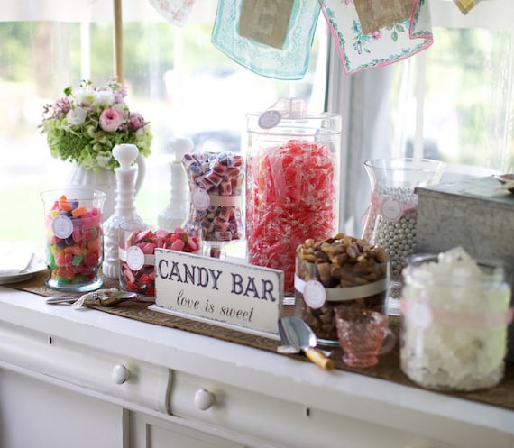 CANDY BAR love is sweet Self Standing Sign / Hand Painted Shabby Vintage Wedding Signs / ORIGINAL Design by The Back Porch Shoppe 4 3/4 x 12