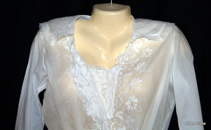 Victorian womens white summer dress