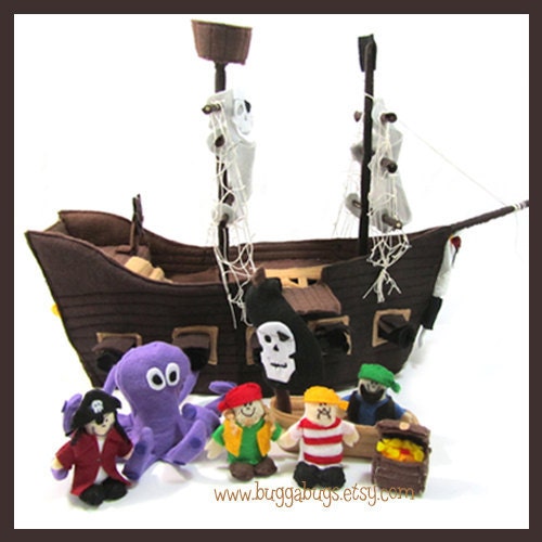 New PIRATE SHIP - PDF Ship & Crew Pattern (Ship, Lifeboat, Octopus, Captain, Crew, Treasure Chest)