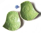 Bowls Birds of a feather Key lime green and cream stoneware ceramic pottery with lace texture Snack serving Spring home decor Set of 2