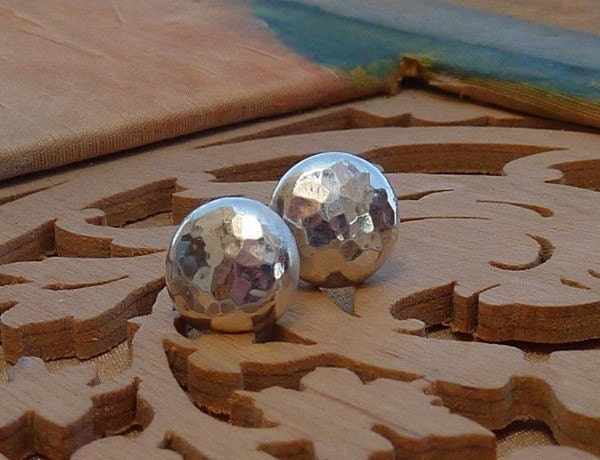 Big silver studs earring, Eco friendly earrings, Chunky Smarty silver earrings