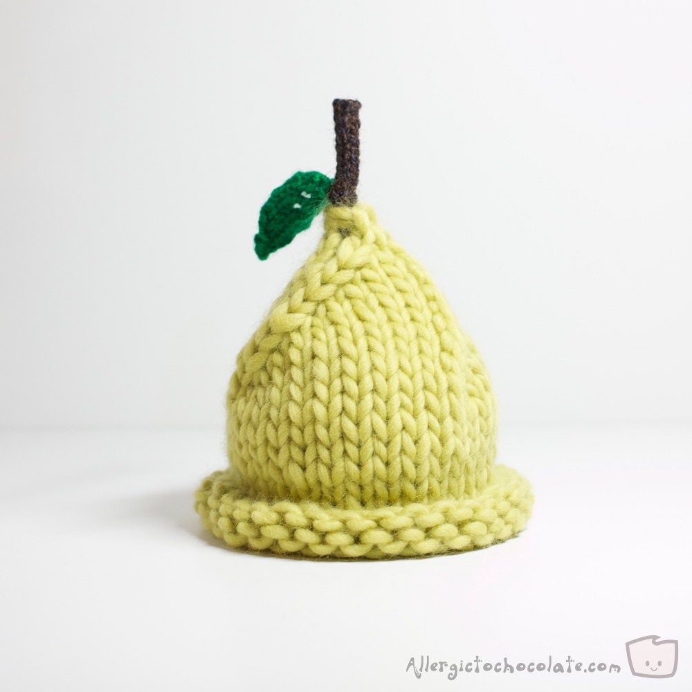 Lil Bartlett Pear Hat - Newborn