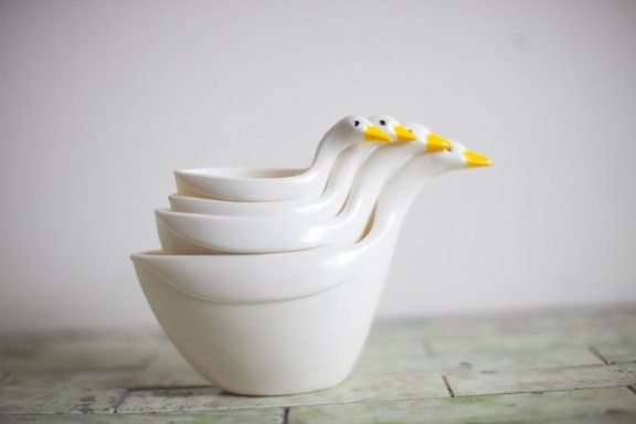 Vintage White Plastic Stacking Duck Measuring Cups