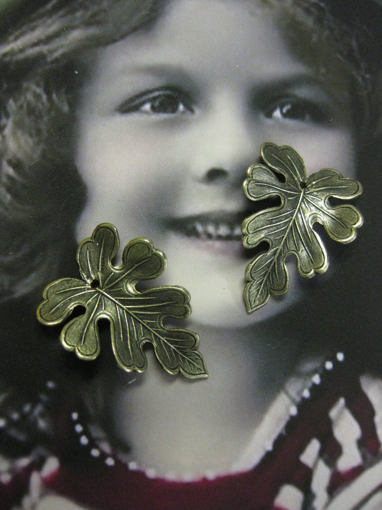 Brass Ox Plated Leaf Pendant Stampings 1187BOX x2